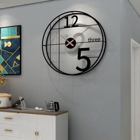 Charismatic Black Metal Wall Clock