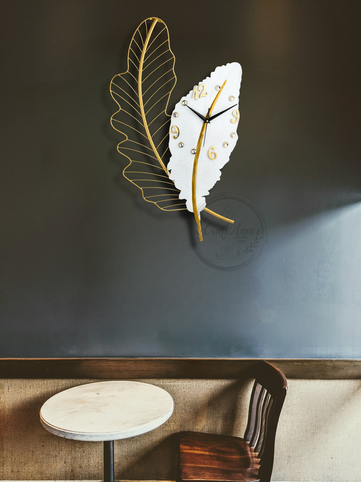 Luxurious Feather Shaped Metal Wall Clock